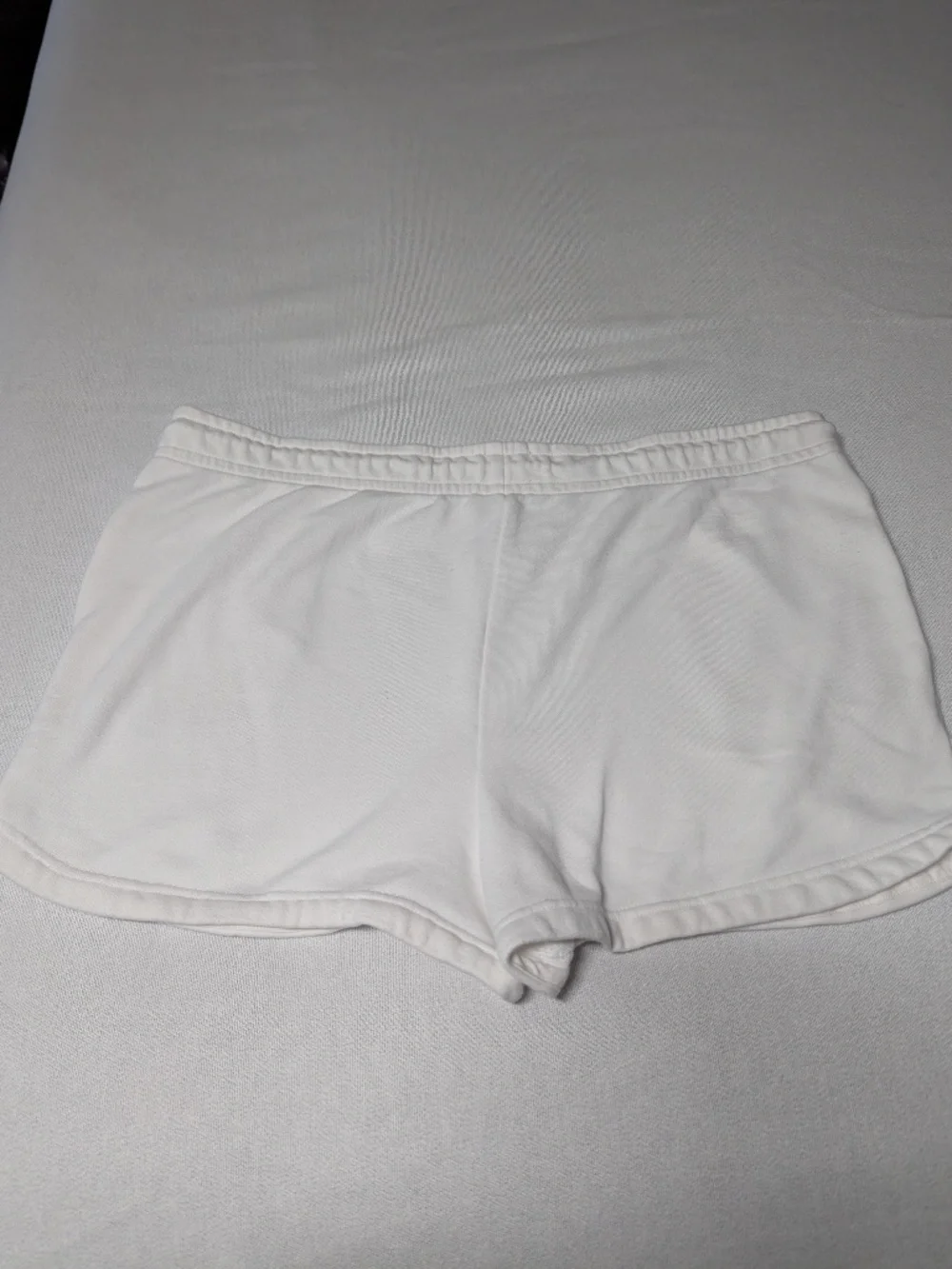 Nike Lounge Shorts - Size XL